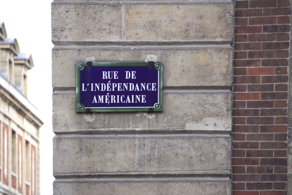 Homer Lobster the best lobster roll in Paris